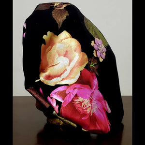 Back view. Floral beret with metallic flower accent