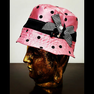 DITTO-Pink satin bucket hat with black flocked polka dots